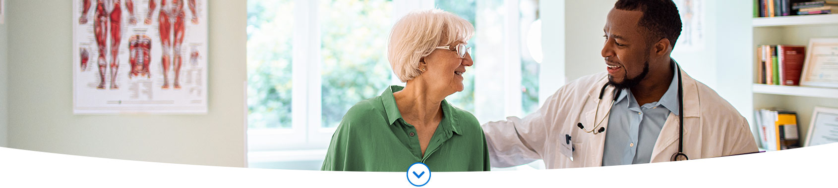 Kies ook voor een basisverzekering van VGZ Afbeelding van mevrouw, over makkelijk kiezen voor de basisverzekering.